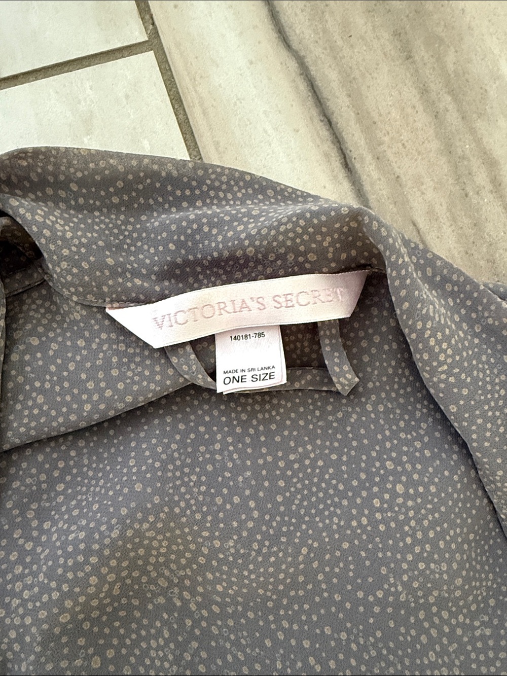 Victoria’s Secret Sheer Robe - Picture 3 of 3